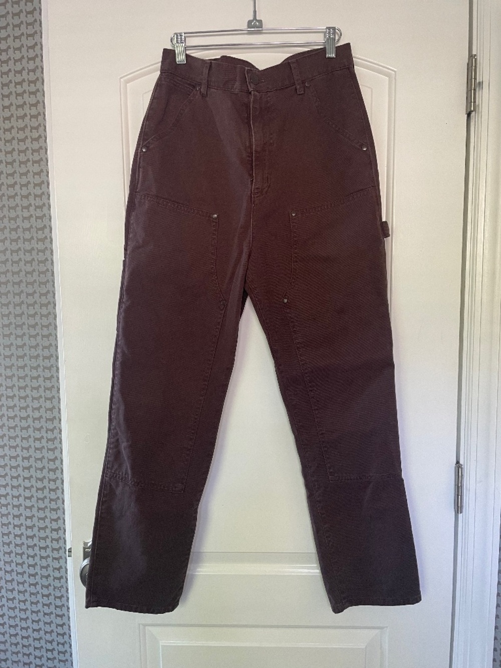 RENGGLI BOYFRIEND FIT PANTS IN BROWN SIZE 28!